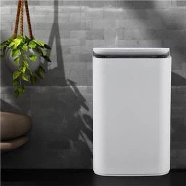 El purificador de aire elimina el polvo con el control Lonizer